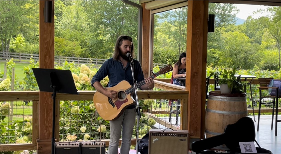 Tim Nave live at Souther Williams Vineyard