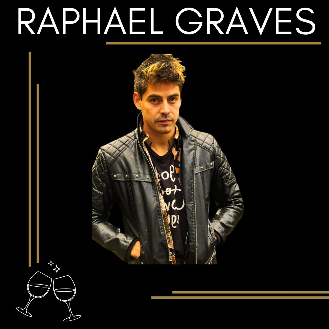 Singer Songwriter, Musician, Guitarist